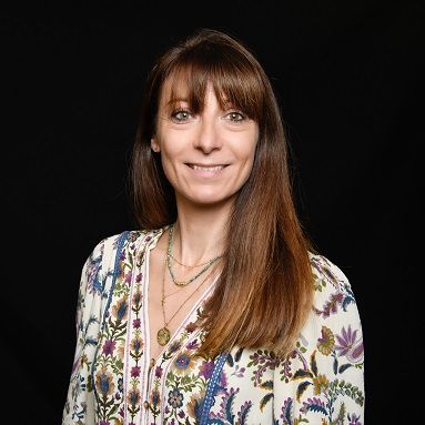 Ludivine DROUADAINE, experte du recrutement en secteur agricole et agroalimentaire Ludivine DROUADAINE, experte du recrutement en secteur agricole et agroalimentaire